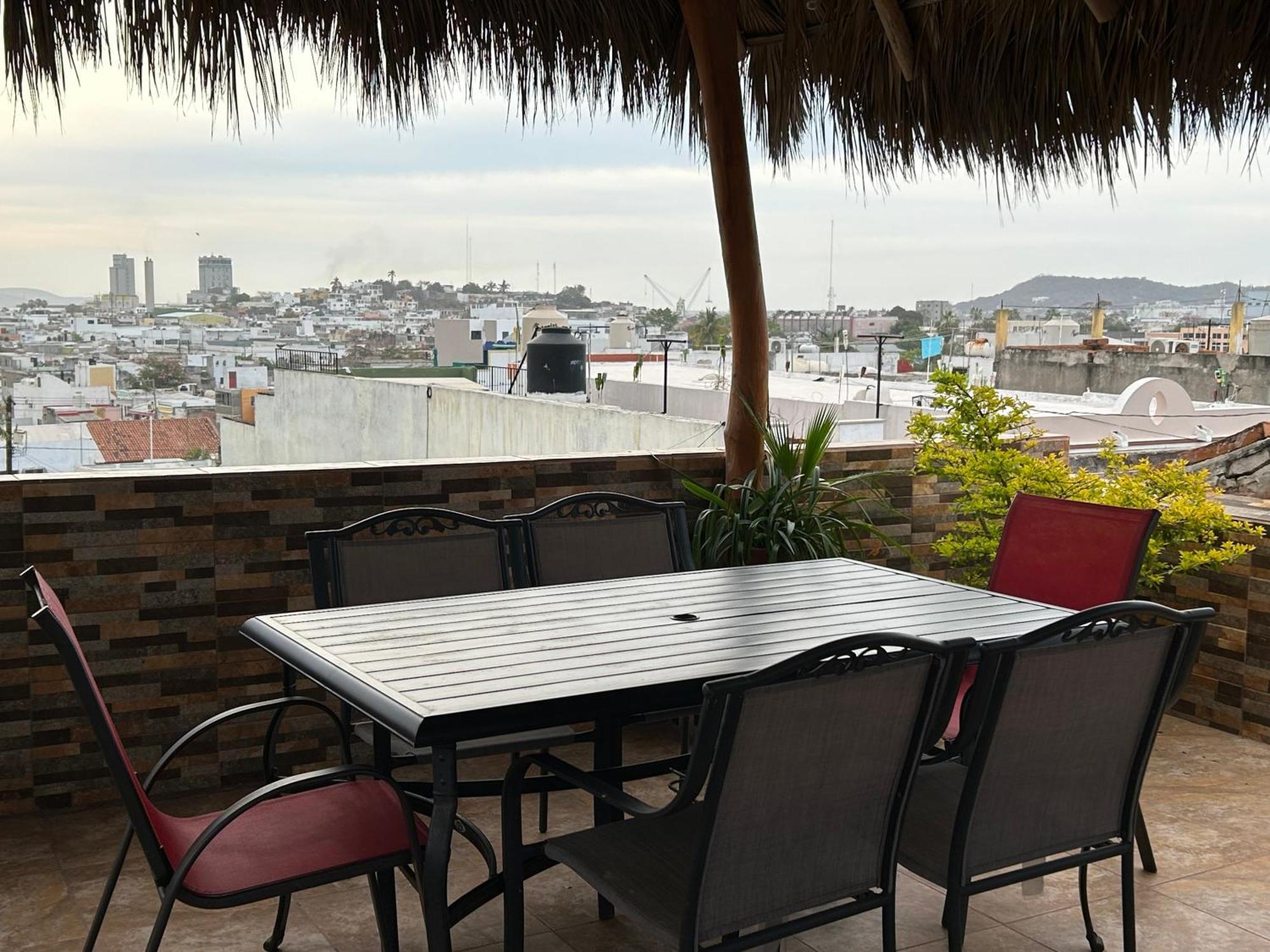 Casa De La Alegria 2 Apartments Mazatlán Exteriör bild